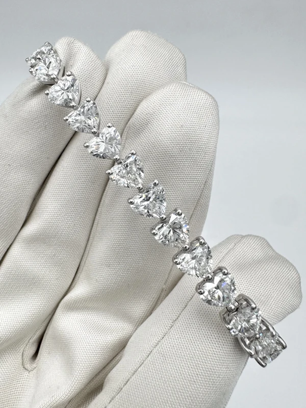 Graff Heart Shape Diamond 20.05 CT Bracelet RGB184 2