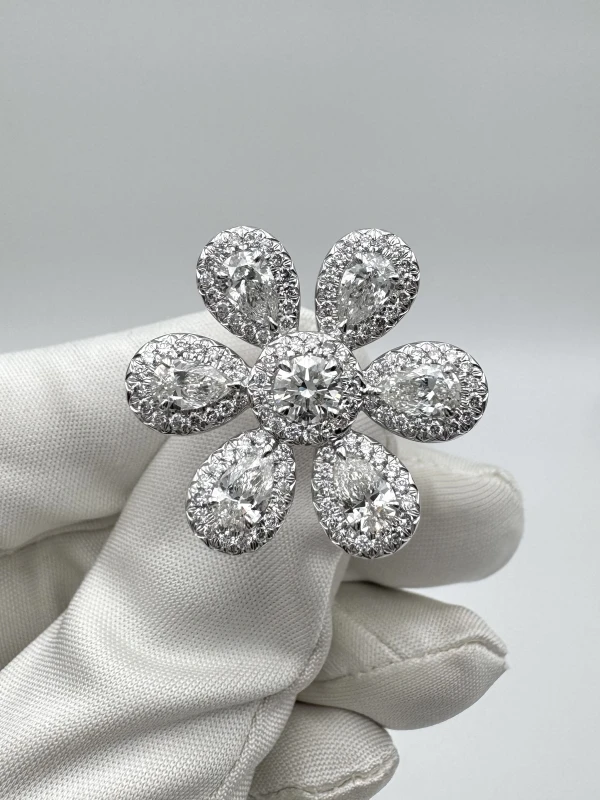 RalfDiamonds DIAMOND FLOWER RING (SIZE 52) FD915 2