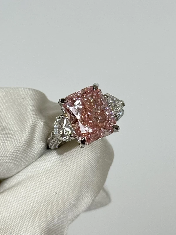 Earrings without a brand RADIANT 8.12 CT FANCY INTENCE PINK/VS2 RING (GIA) nn8.12ctPINK 3