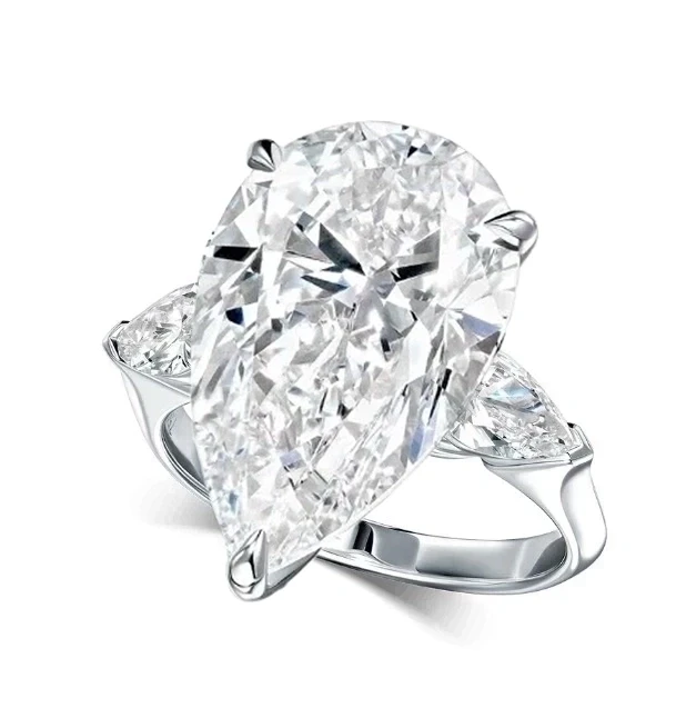 PEAR DIAMOND RING 15.17 CT D/VVS1 (GIA)