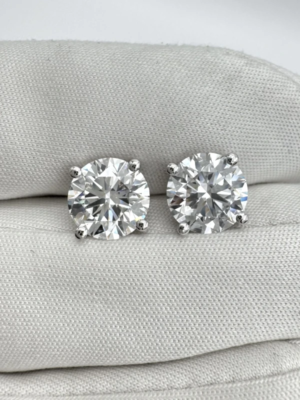 Earrings without a brand ROUND DIAMOND 2.01 - 2.02 CT D/VVS2 EARRING (GIA) EXEXEX NN2.01-2.02 4