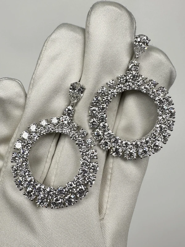 GRAFF DIAMOND DOUBLE HOOP EARRINGS GE18.14CT 4