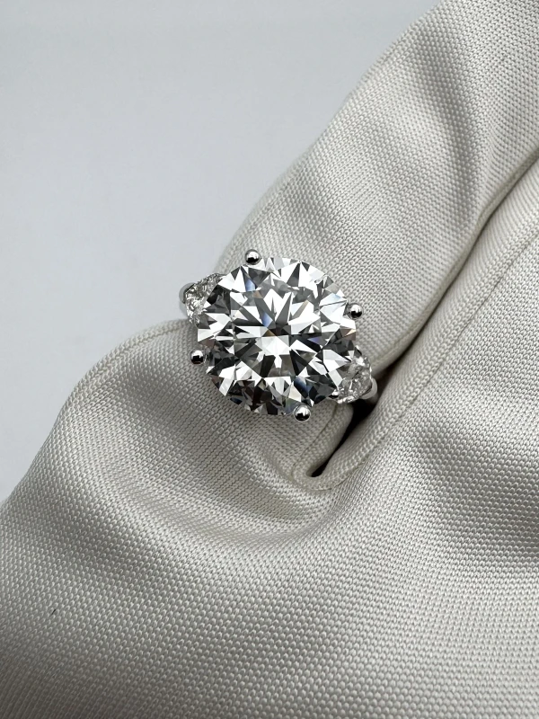 Earrings without a brand ROUND DIAMOND 5.02 CT H/IF EXEXEX RING (GIA) NN5.72 CT H/IF (GIA) 4