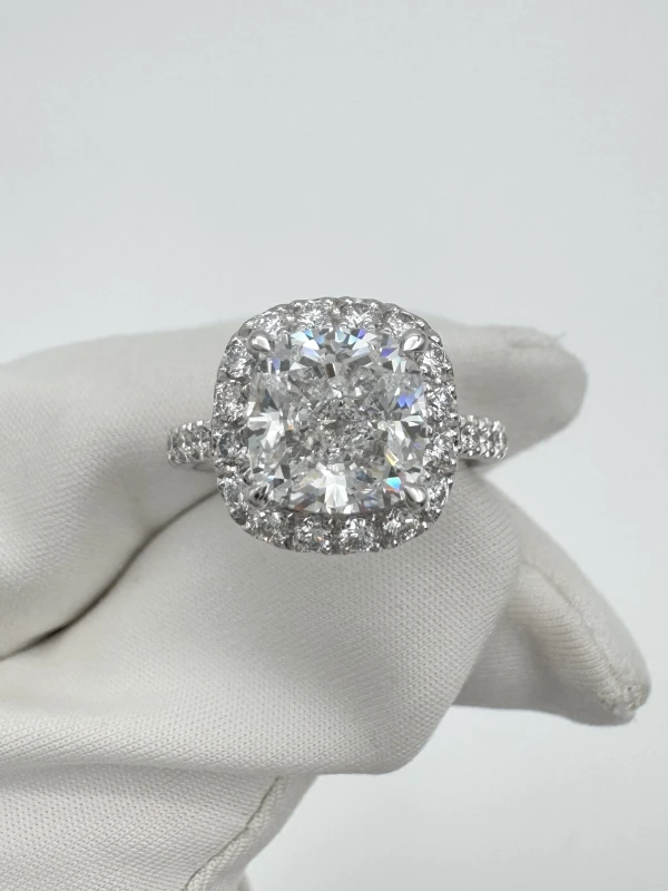 Earrings without a brand CUSHION DIAMOND 3.01 CT D/VVS2 RING (GIA) NN3.01D 2