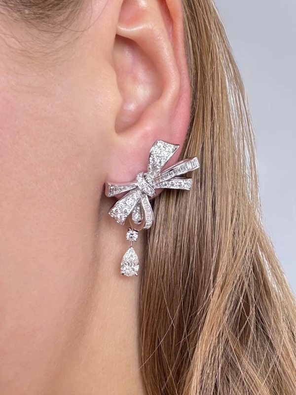 GRAFF Tilda's Bow Classic Diamond Drop Earrings RGE1276 2