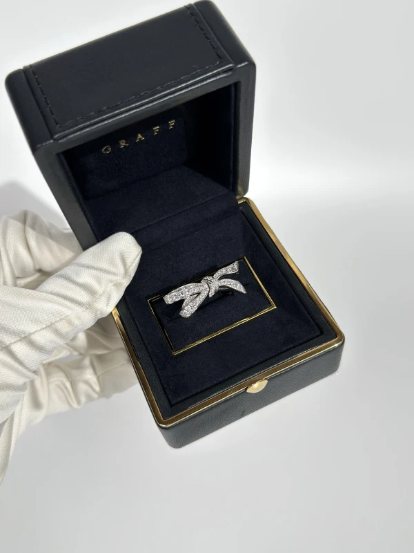 GRAFF Tilda’s Bow Diamond Ring (SIZE 52) RGR1027 4