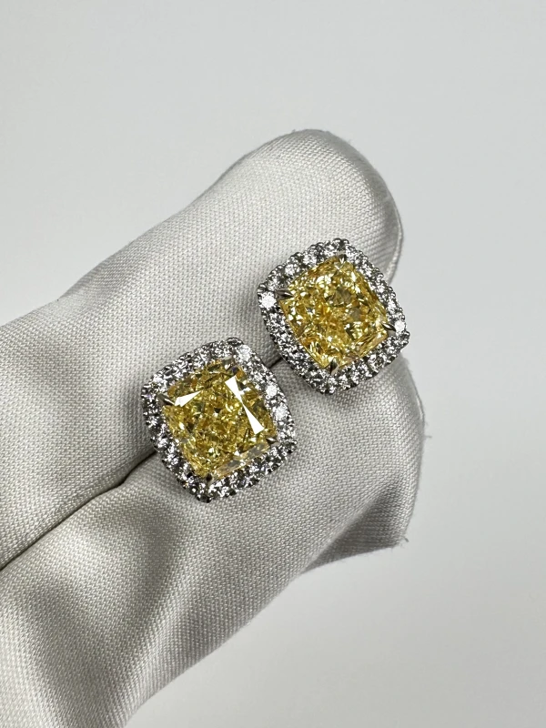 DeRosa DIAMOND EARRINGS 3.05-3.02 FLY/VVS-VS E10676723 4