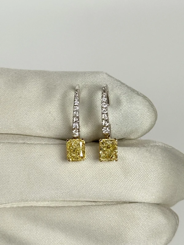 DeRosa RADIANT DIAMONDS 1.01-1.01 CT Y-Z/VS EARRINGS (GIA) E367200 3