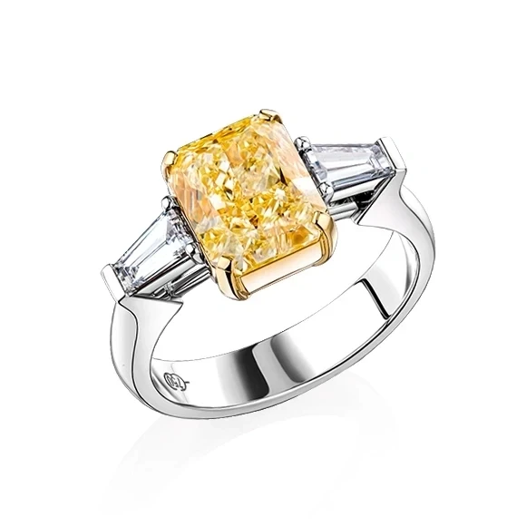 CUSHION DIAMOND 3.00 CT FANCY LIGHT YELLOW/VS2 RING (GIA)