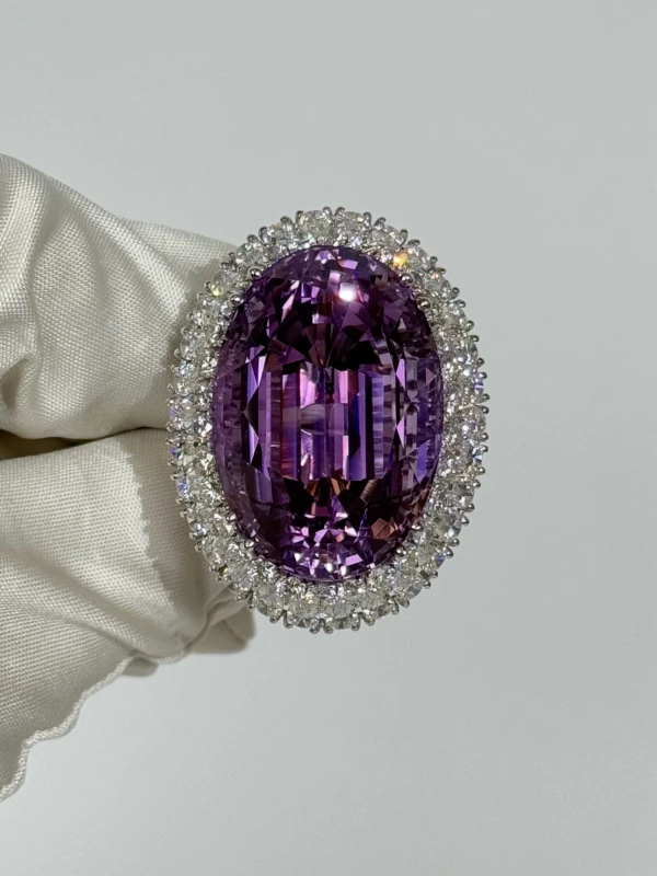 RalfDiamonds КОЛЬЦО LIMITED EDITION АМЕТИСТ 77.5 CT Ralf Diamonds Limited Edition 2