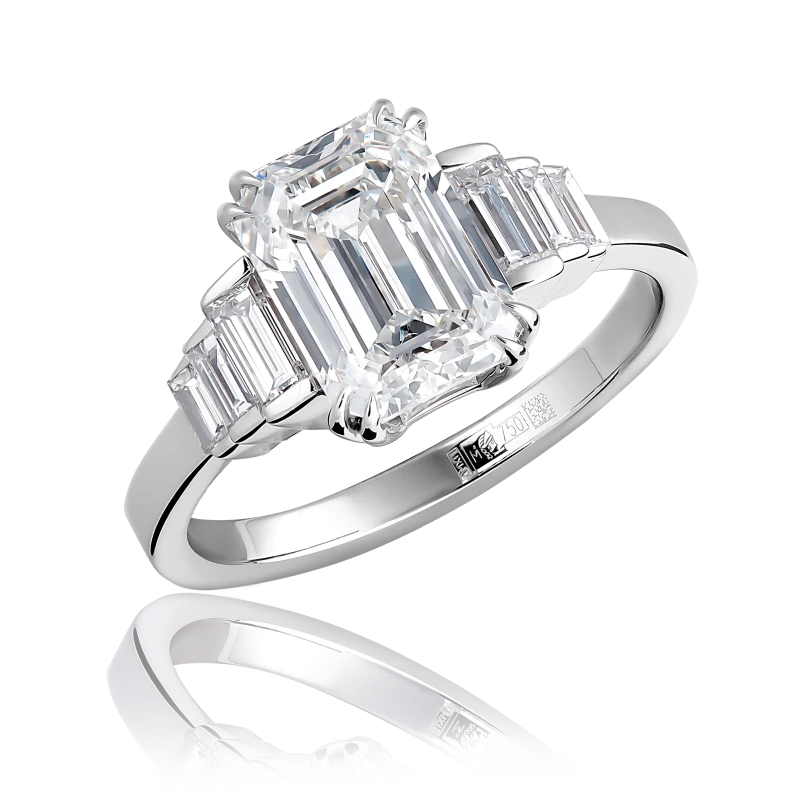 EMERALD DIAMOND 2.41CT I/VS2 (SIZE 54)