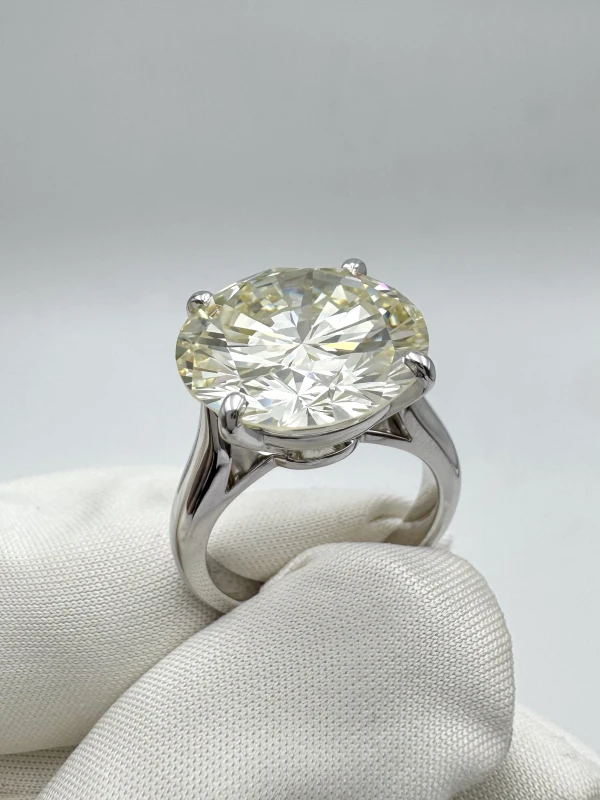 No name ROUND DIAMOND 10.40 CT O-P/VVS2 RING (SIZE 51) NN10.40 CT 3