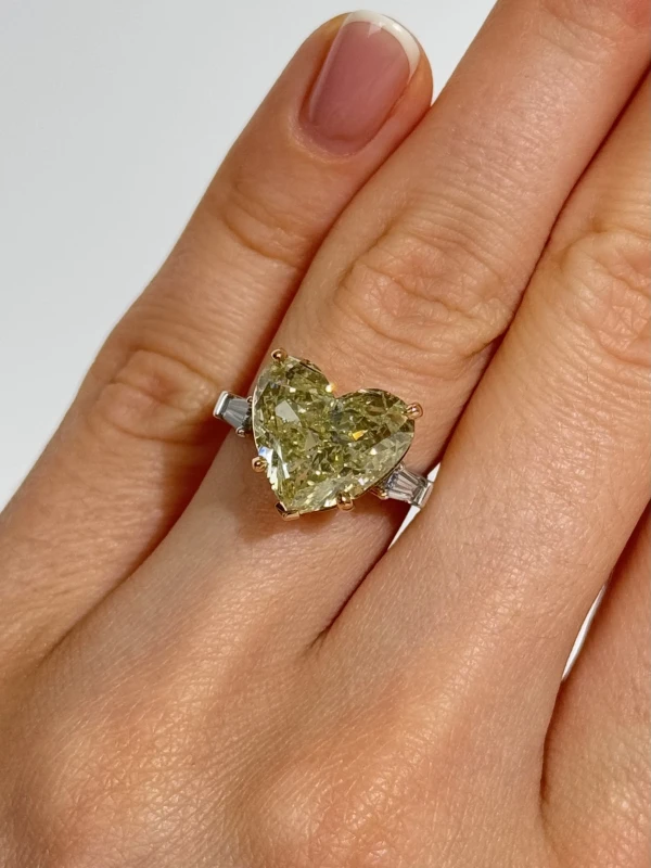 RalfDiamonds HEART DIAMOND 9.07 CT FANCY LIGHT YELLOW/SI RING RDP25139RING 4