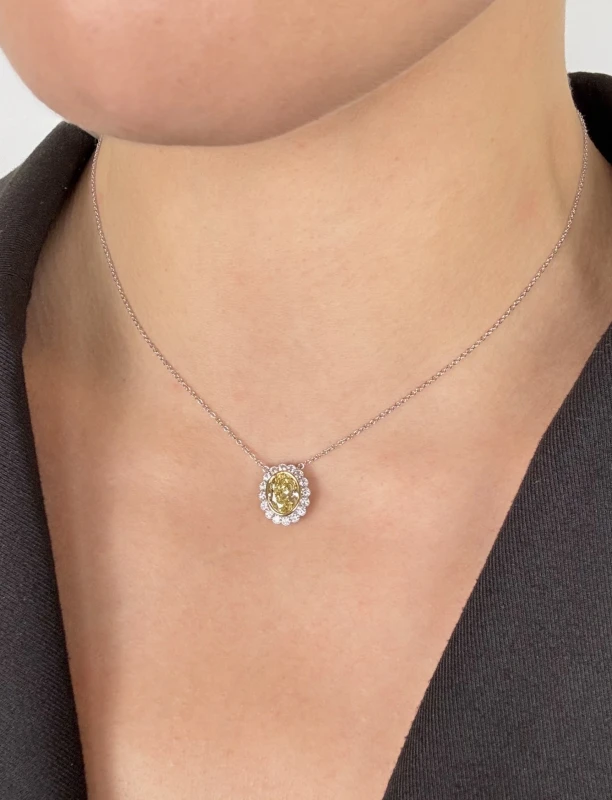Tiffany & Co ENCHANT OVAL DIAMOND 1.72 CT FANCY YELLOW/VVS2 PENDANT 44623701 2