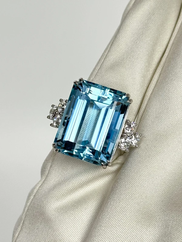 СЕРЬГИ NO NAME С АКВАМАРИНОМ 27,87 CT 27,87ct 3