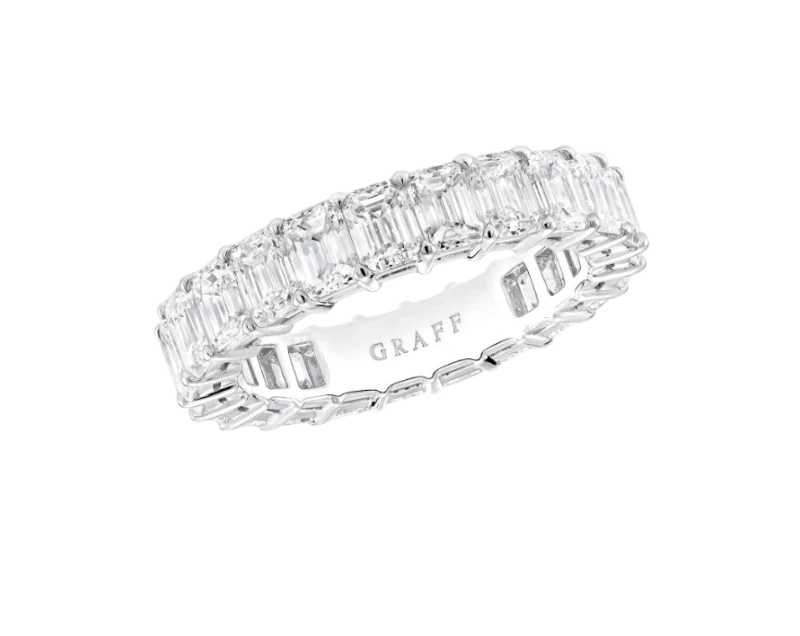 EMERALD DIAMONDS RING (SIZE 52)