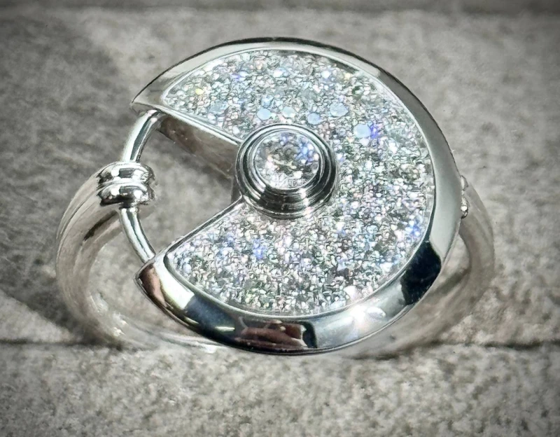 Cartier AMULETTE DE CARTIER RING, DIAMOND PAVE (SIZE 55) CR-241029-55 3