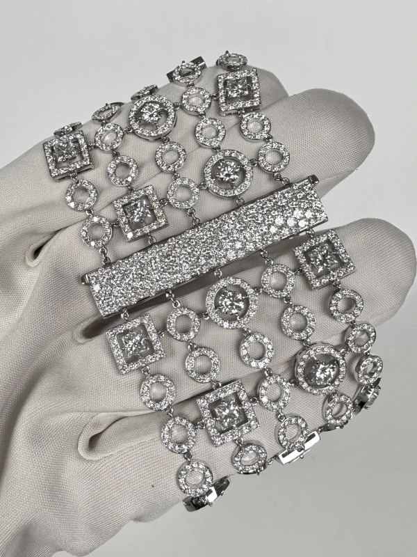 Boucheron DIAMOND 25.12 CT BRACELET 1812024 3
