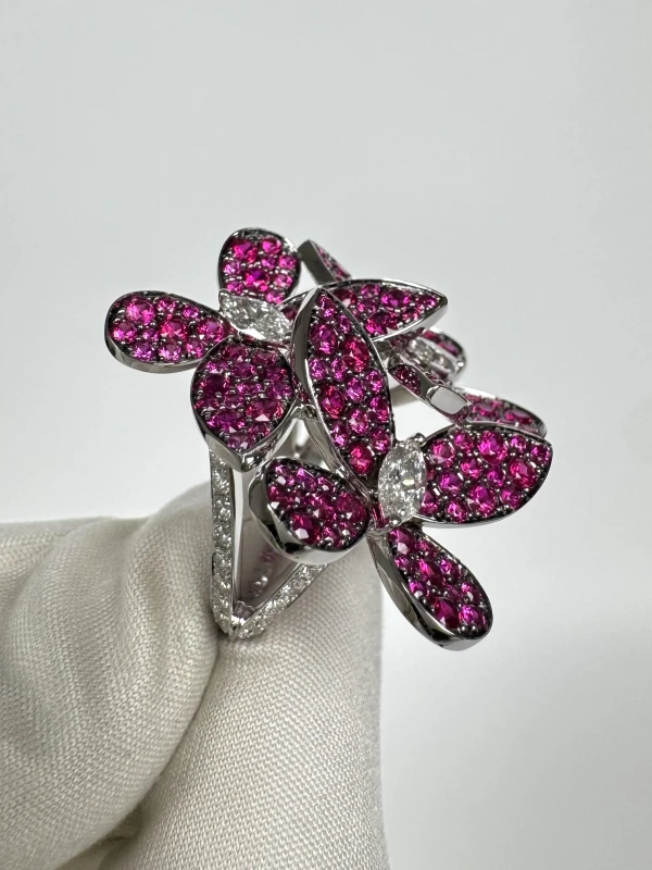 GRAFF TRIPLE PAVÉ BUTTERFLY RING (SIZE 53) RGR butterfly 3