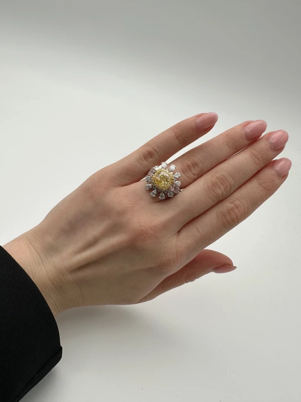 СЕРЬГИ NO NAME DIAMOND RING 2.01 CT FANCY INTENSE YELLOW/VS2 (GIA) 2.01 ct FIY/VS2 5