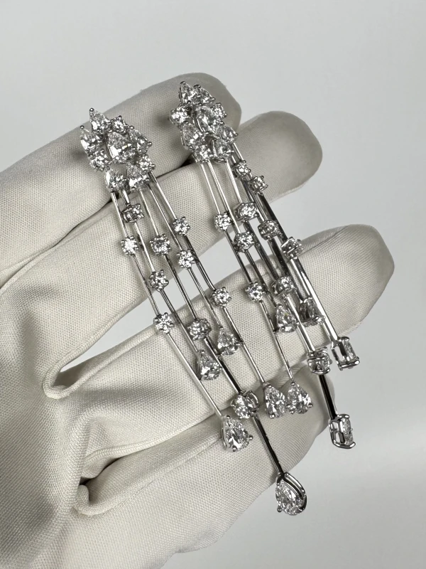 GRAFF WATERFALL EARRINGS DIAMONDS 11.25 CT RGE576 4