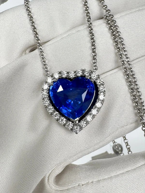 No name HEART SAPPHIRE 10.11 CT PENDANT (GRS) NN10.11CT SAP 5