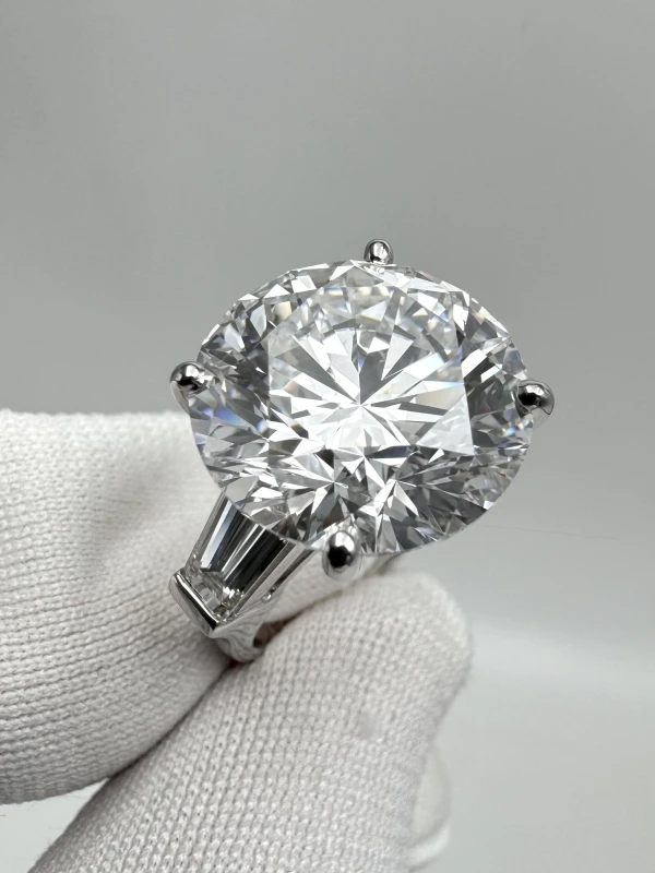 GRAFF ROUND DIAMOND 11.49 CT D/FLAWLESS RING  (TYPE IIA) (GIA) RGE11.49CT 3