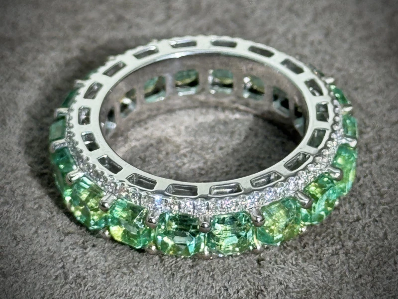 RalfDiamonds EMERALD AND DIAMOND RING RDREmerald 3