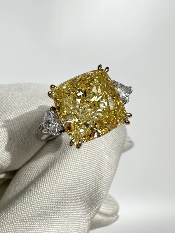 СЕРЬГИ NO NAME CUSHION DIAMOND 6.14 CT FANCY INTENSE YELLOW/SI1 RING (GIA) SIZE 52 515305 3