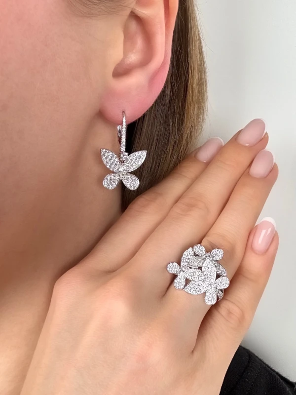 GRAFF Triple Pavé Butterfly Diamond Small Ring (SIZE 53) RGR374 2