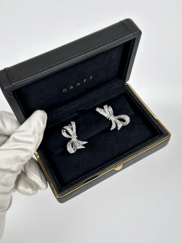 GRAFF Tilda's Bow Diamond 5.77 ct Earrings RGE1901 5