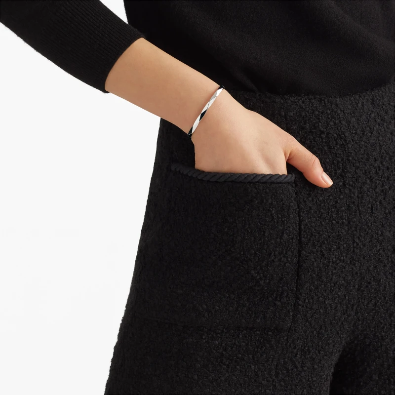 Graff Laurence Graff Signature Bangle RGB660-180 2