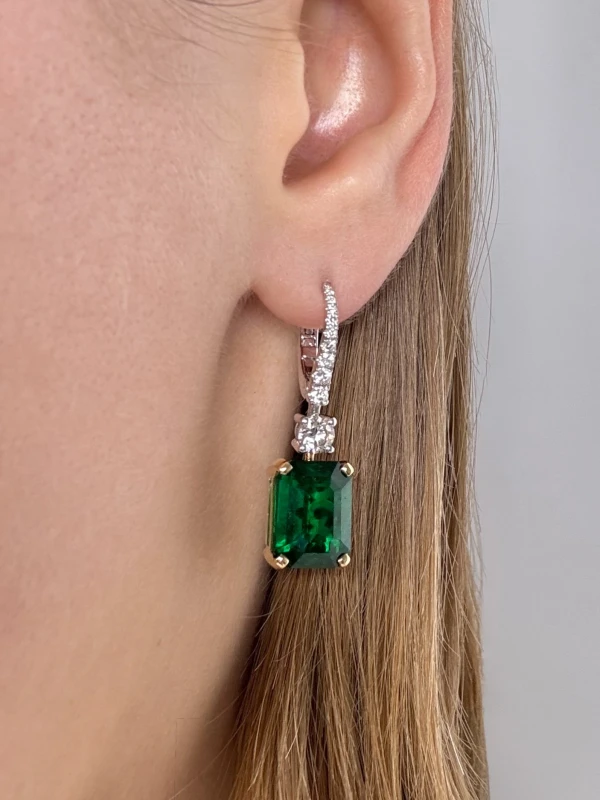 DeRosa Emerald 6.02 - 5.43 ct Vivid Green Earrings (GRS) E929727 2