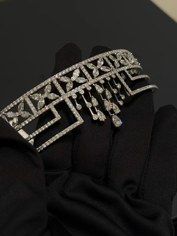 DeRosa Choker White Gold & Diamonds N82.740 5