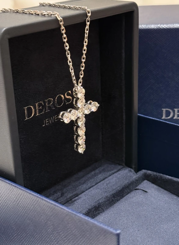 DeRosa CROSS PENDANT 5.59 CT F-G-H/VVS-VS GIA C768834 4