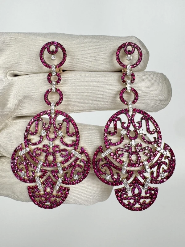 Jacob & Co LACE, CHANDELIER EARRINGS, RUBIES, DIAMONDS, ROSE GOLD 20150012366 3