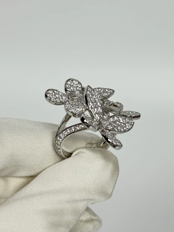 GRAFF Triple Pavé Butterfly Diamond Ring (SIZE 52) RGR300 4