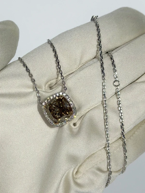 СЕРЬГИ NO NAME CUSHION DIAMOND 10.02 CT FANCY BROWN-YELLOW PENDANT (GIA) NN10.02CTFBY/SI2 4