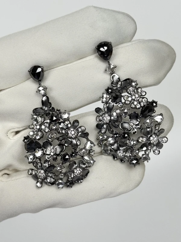 Jacob & Co FLORAL DIAMOND EARRINGS 09262013 3