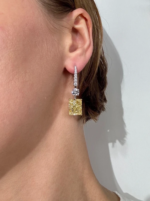 No name DIAMOND 10.14 - 10.06 CT Y to Z/VVS2-VS1 EARRINGS (GIA) NN10.14-10.06 2