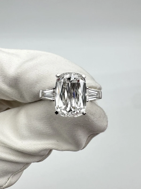 DeRosa Exclusive Ashoka Diamond 5.02 ct F/VS1 Ring (GIA) B471554B 2