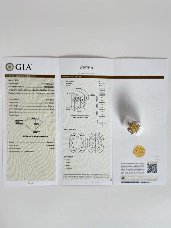 Earrings without a brand CUSHION DIAMOND 5.00 CT FANCY YELLOW/VS2 RING (GIA) 238921 5.00 CT FY/VS2 5