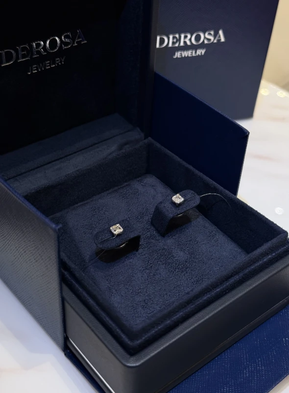 DeRosa SQUARE EMERALD DIAMOND EARRINGS 1.03 CT GIA E452136 3