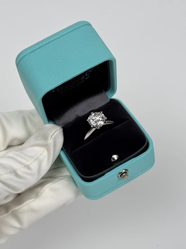 Tiffany & Co ROUND DIAMOND 2.93 CT I/VS2 EXEXEX T&Co 2.93  CT I/VS2 7