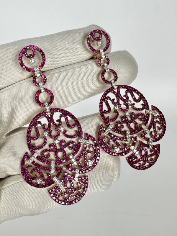 Jacob & Co LACE, CHANDELIER EARRINGS, RUBIES, DIAMONDS, ROSE GOLD 20150012366 4