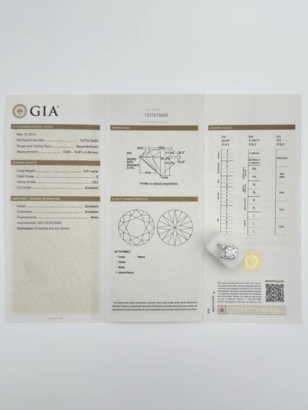 Earrings without a brand ROUND DIMOND 5.01 CTG/VS1 RING (GIA) 122650 5.01 CT G/VS1 4