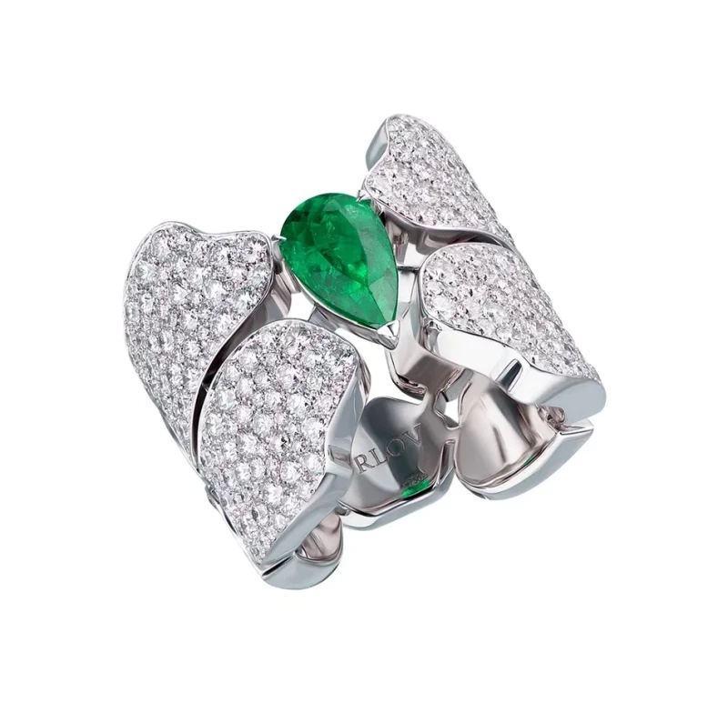 Earrings without a brand EMERALD & DIAMOND RING NN1.89CT