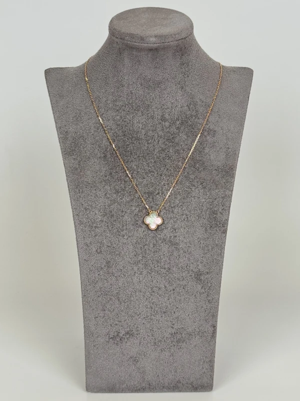 Van Cleef & Arpels VINTAGE ALHAMBRA PENDANT. MOTHER-OF-PEARL VCARP4KK00 2