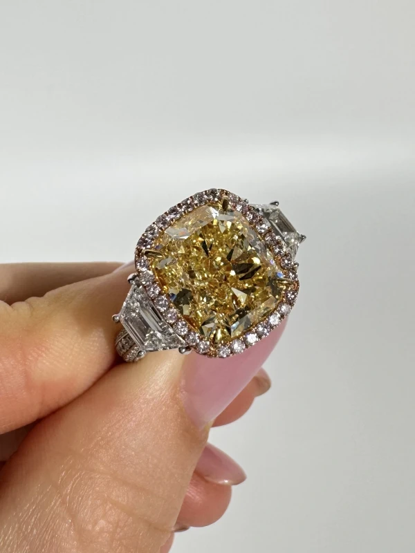 СЕРЬГИ NO NAME DIAMOND RING 7.78 CT FY/VS2 (GIA) 7.78 CT FY/VS2 3