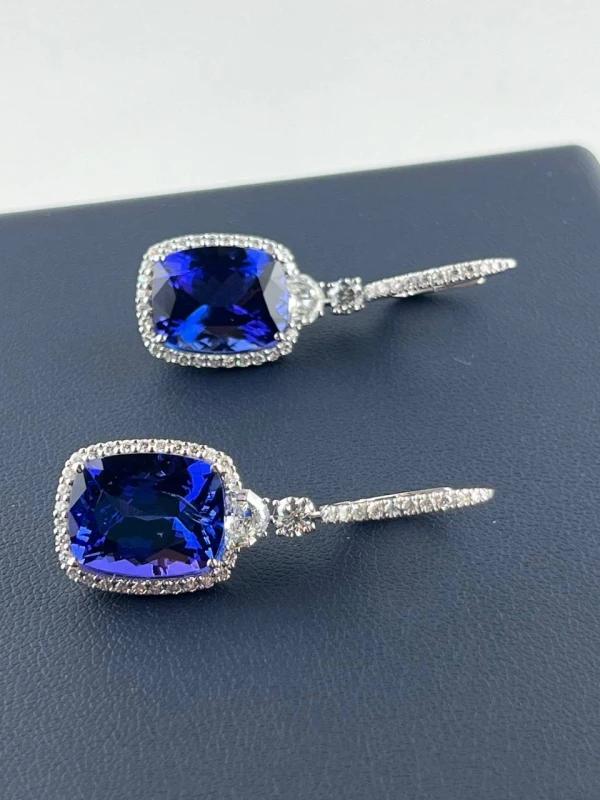 Verdi Jewellery СЕРЬГИ С ТАНЗАНИТАМИ 8,99 CT - 8.61 CT 8,99 CT - 8.61 CT 5